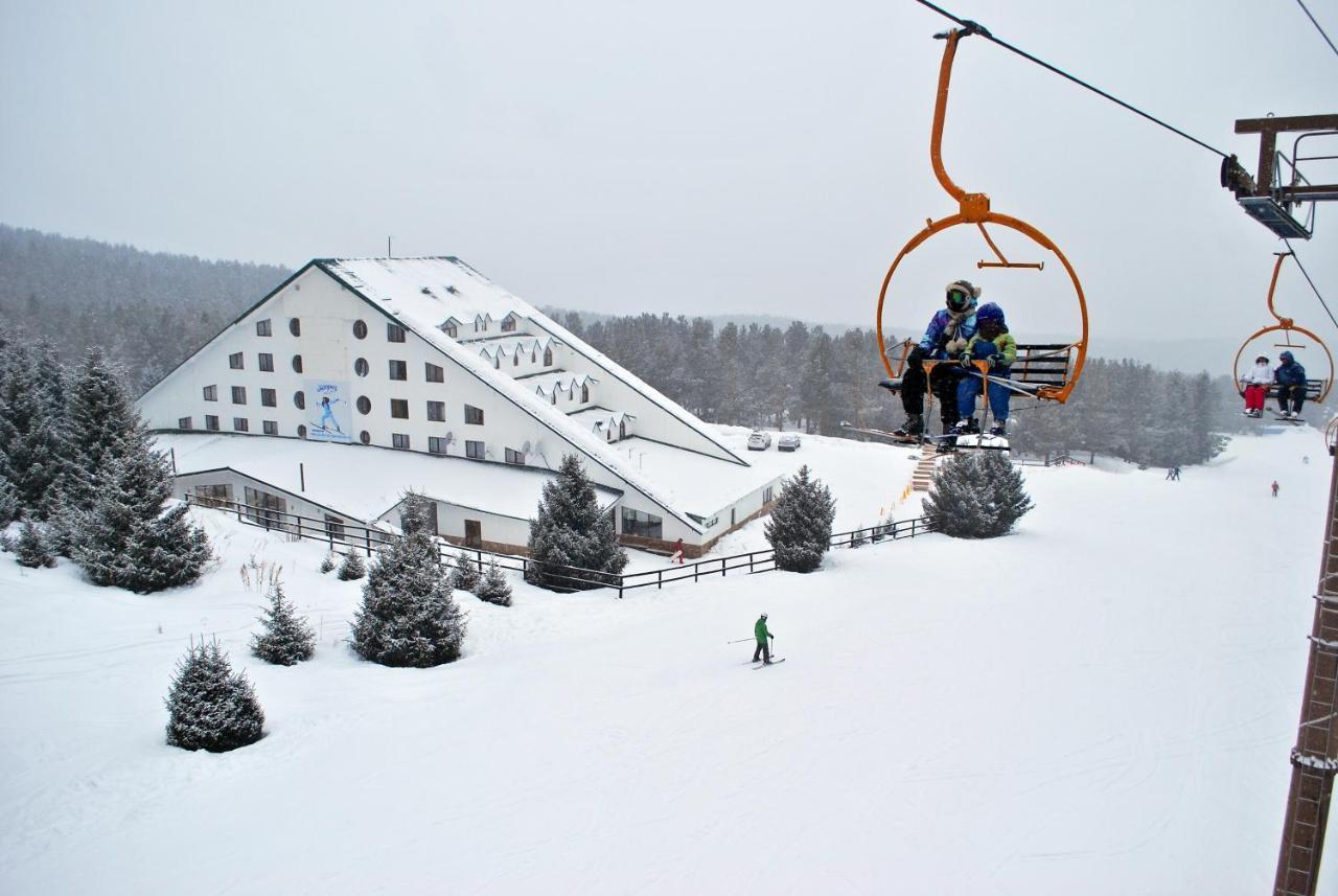 Hôtel Kapriz Karakol Extérieur photo