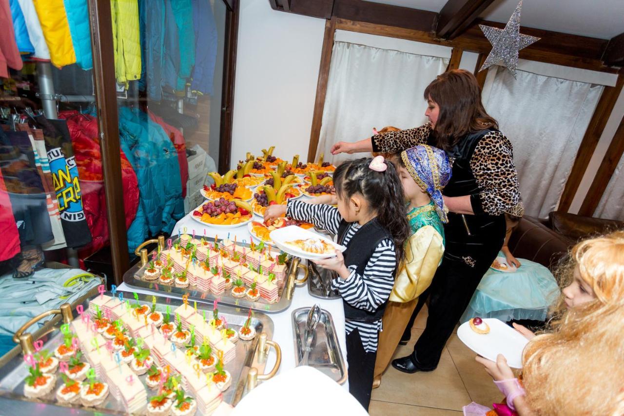Hôtel Kapriz Karakol Extérieur photo